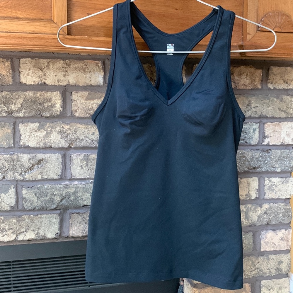 Womens size medium vsx Victoria’s Secret workout top